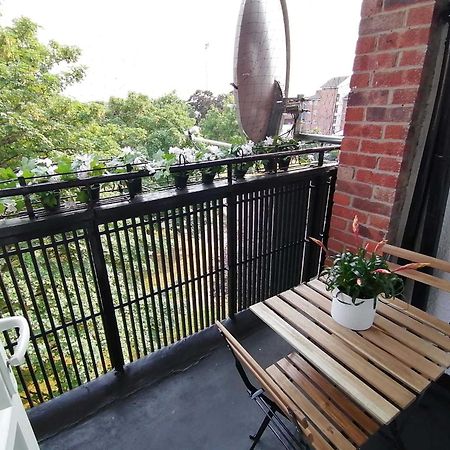 White City Apartment, Your London Stay Eksteriør billede