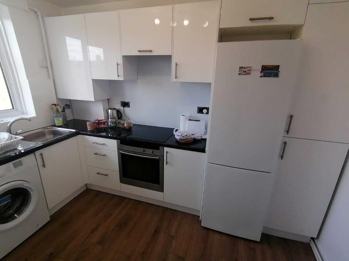 White City Apartment, Your London Stay Eksteriør billede